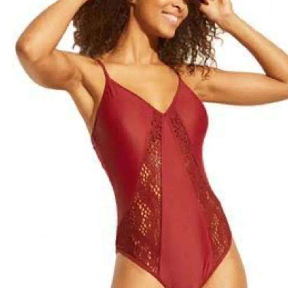 WOMEN"S SHADE &SHORE LACE DESIGN DETAILS ONE-PIECE WOMEN"S SWIMSUITS